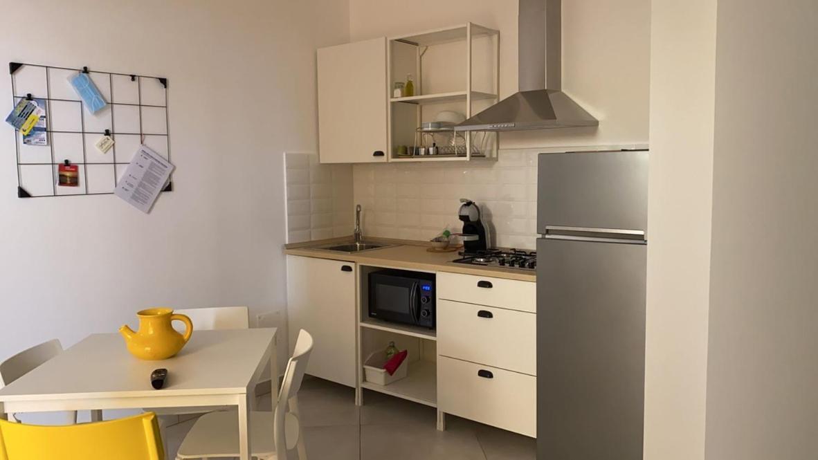 Carolina Apartments - Monolocale Capo dʼOrlando Dış mekan fotoğraf